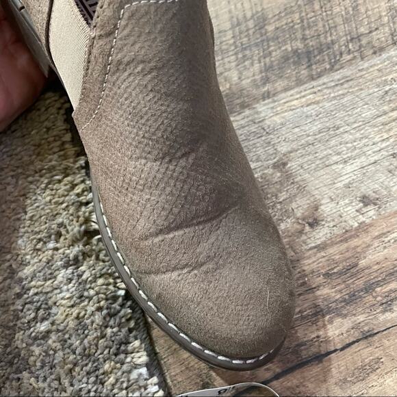 Cliffs White Mountain Devon Slip On Shoe Boots - Picture 9 of 9